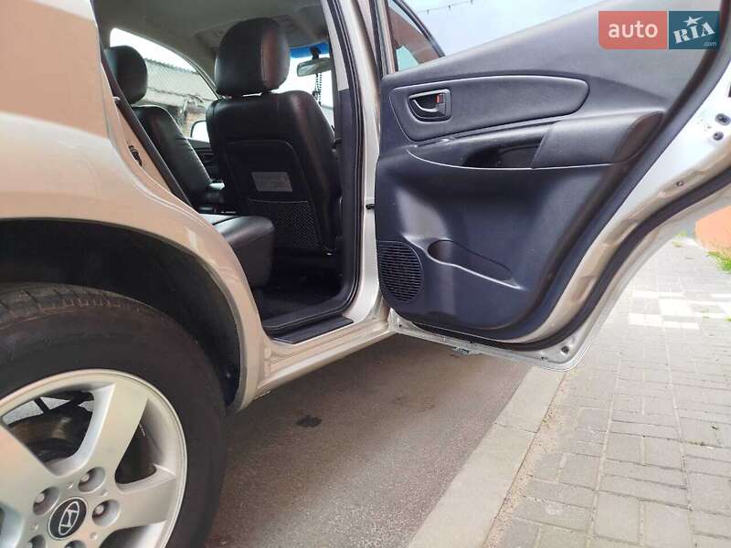 Внедорожник / Кроссовер Hyundai Tucson 2007 в Чернигове