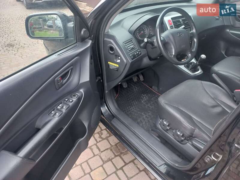 Позашляховик / Кросовер Hyundai Tucson 2006 в Сокалі