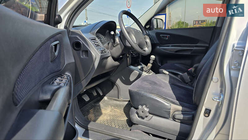Внедорожник / Кроссовер Hyundai Tucson 2011 в Сумах