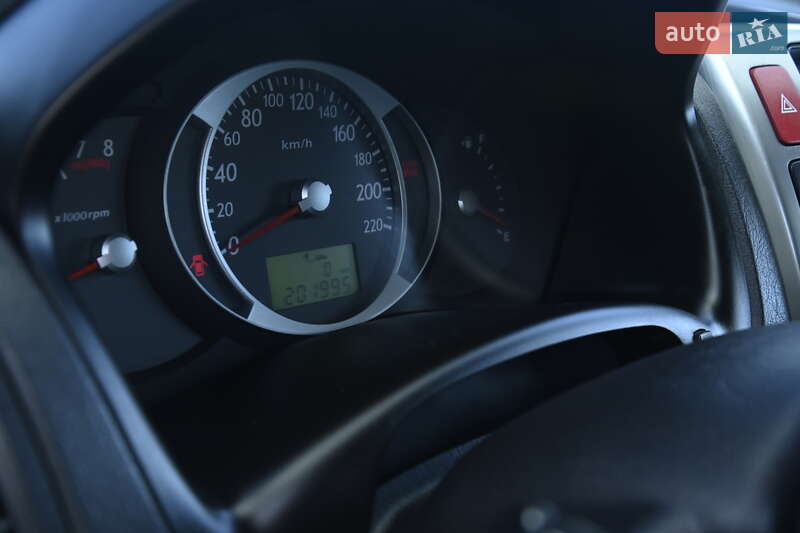 Внедорожник / Кроссовер Hyundai Tucson 2008 в Бердичеве