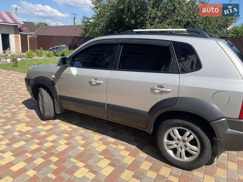 Внедорожник / Кроссовер Hyundai Tucson 2007 в Бобровице