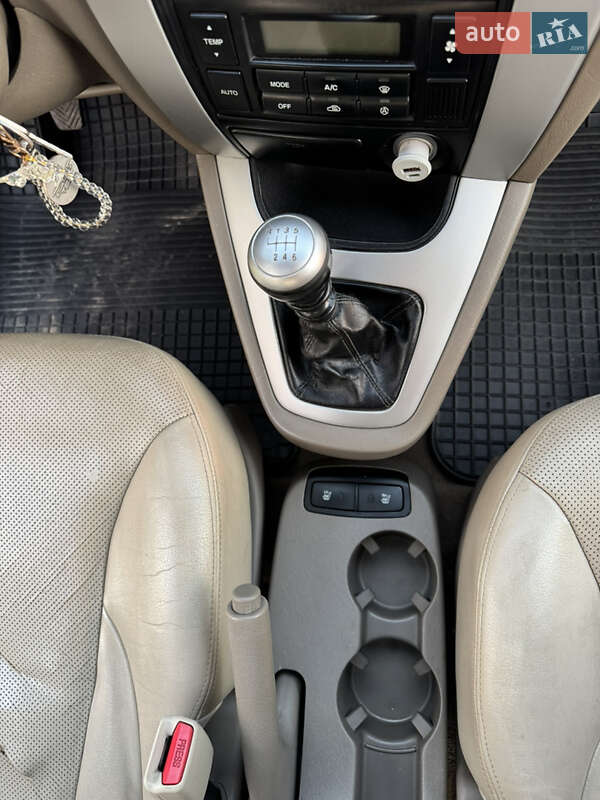 Позашляховик / Кросовер Hyundai Tucson 2008 в Ізюмі