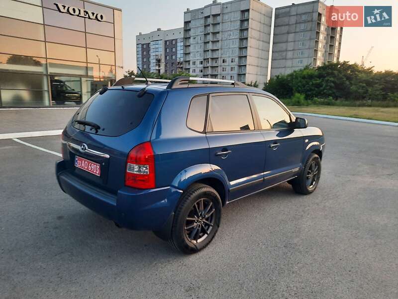Внедорожник / Кроссовер Hyundai Tucson 2007 в Полтаве