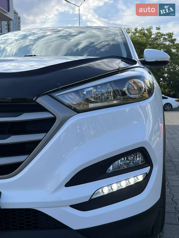 Внедорожник / Кроссовер Hyundai Tucson 2016 в Одессе