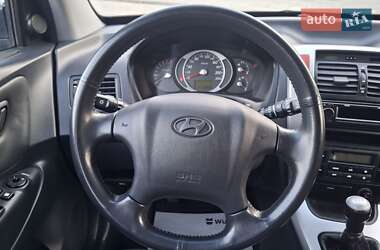 Позашляховик / Кросовер Hyundai Tucson 2007 в 