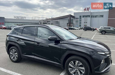 Внедорожник / Кроссовер Hyundai Tucson 2021 в 