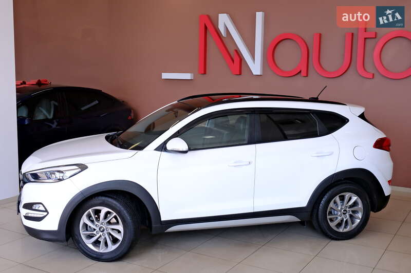 Внедорожник / Кроссовер Hyundai Tucson 2016 в Одессе