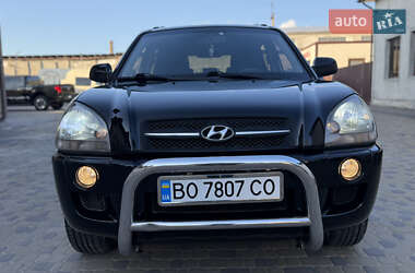 Внедорожник / Кроссовер Hyundai Tucson 2005 в  фото 16 Внедорожник / Кроссовер Hyundai Tucson 2005 в