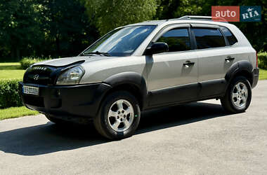 Внедорожник / Кроссовер Hyundai Tucson 2008 в 