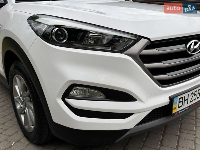 Внедорожник / Кроссовер Hyundai Tucson 2015 в Одессе