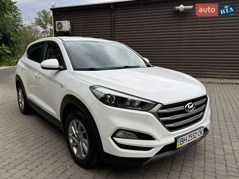 Внедорожник / Кроссовер Hyundai Tucson 2015 в Одессе
