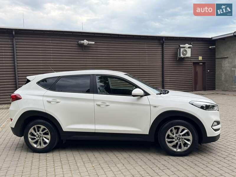 Внедорожник / Кроссовер Hyundai Tucson 2015 в Одессе