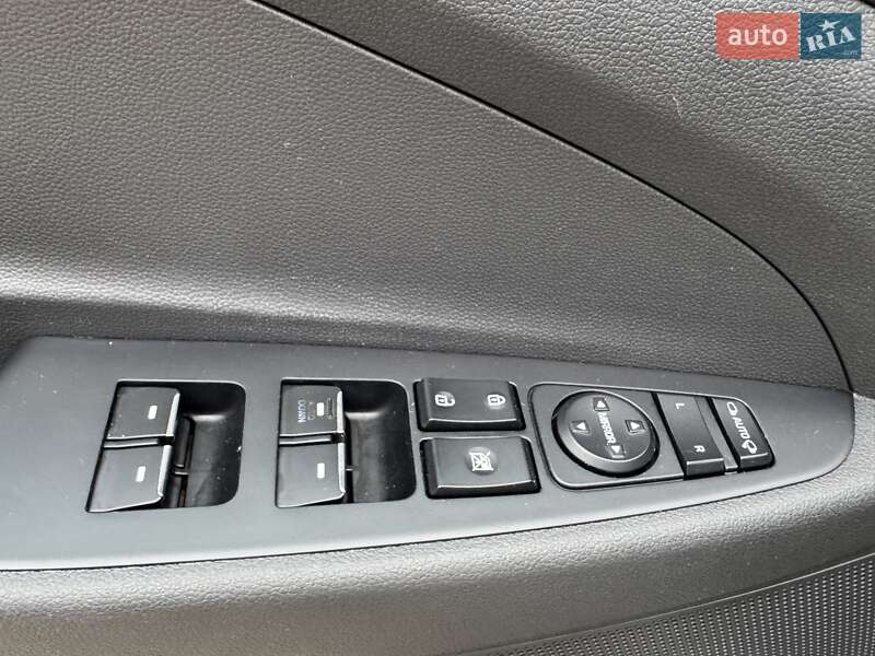 Внедорожник / Кроссовер Hyundai Tucson 2015 в Одессе