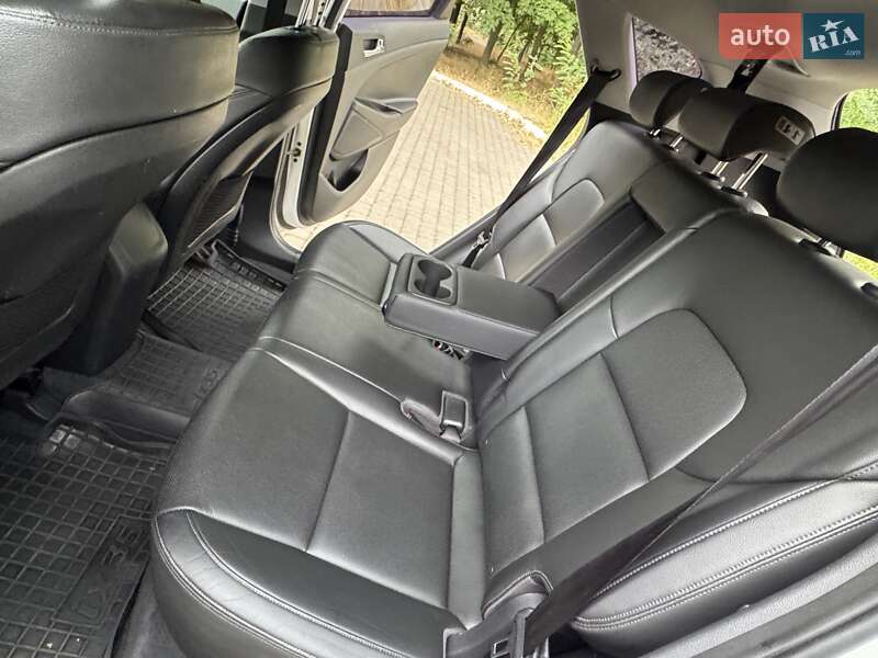Внедорожник / Кроссовер Hyundai Tucson 2015 в Одессе