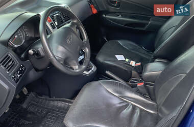 Внедорожник / Кроссовер Hyundai Tucson 2006 в 