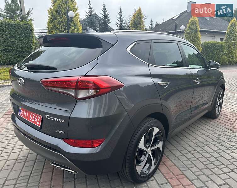 Внедорожник / Кроссовер Hyundai Tucson 2015 в Луцке