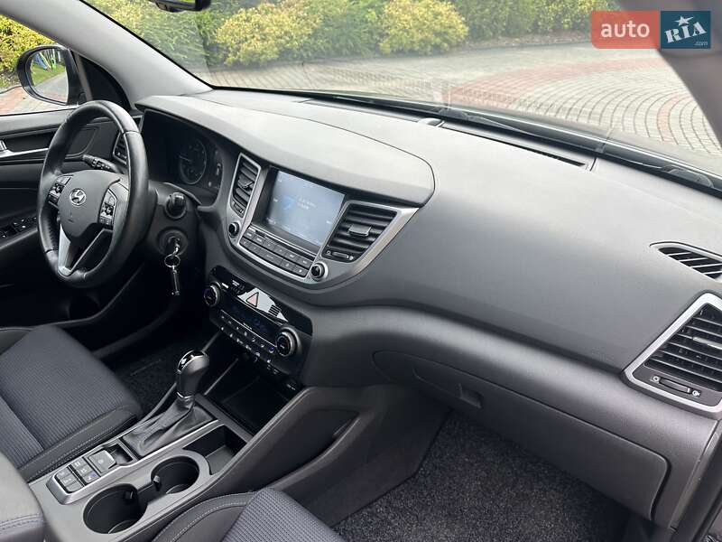 Внедорожник / Кроссовер Hyundai Tucson 2015 в Луцке