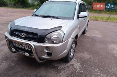 Внедорожник / Кроссовер Hyundai Tucson 2006 в 
