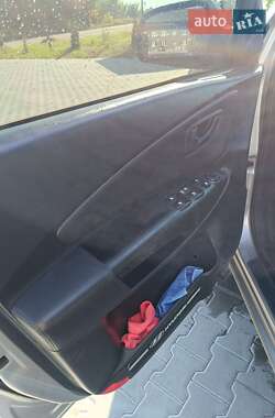 Внедорожник / Кроссовер Hyundai Tucson 2006 в 