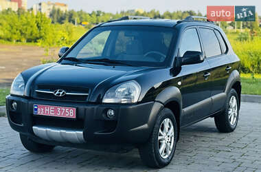 Позашляховик / Кросовер Hyundai Tucson 2005 в Здолбуніві