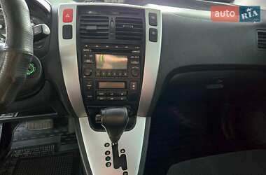 Внедорожник / Кроссовер Hyundai Tucson 2008 в 