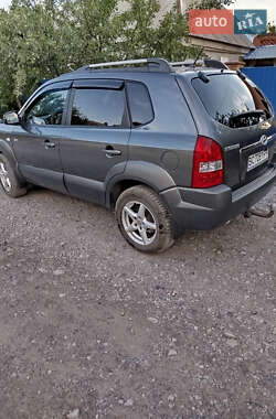 Внедорожник / Кроссовер Hyundai Tucson 2008 в 