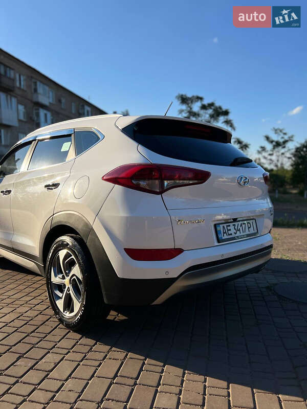 Позашляховик / Кросовер Hyundai Tucson 2016 в Кривому Розі