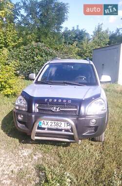 Позашляховик / Кросовер Hyundai Tucson 2011 в Харкові