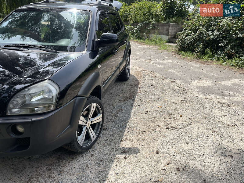 Внедорожник / Кроссовер Hyundai Tucson 2004 в Киеве