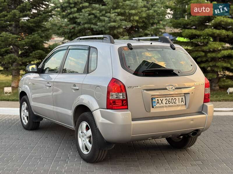 Внедорожник / Кроссовер Hyundai Tucson 2005 в Одессе