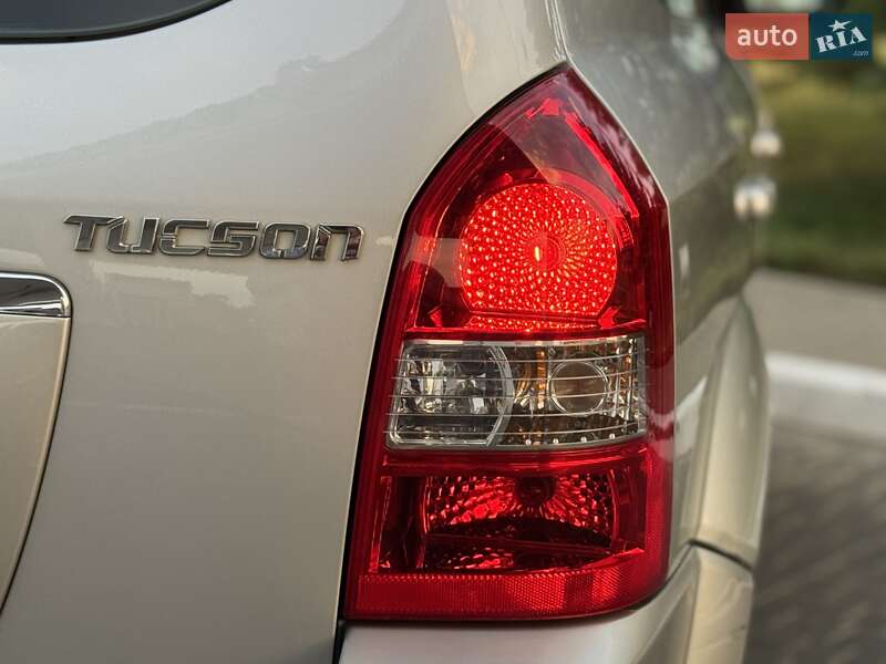 Внедорожник / Кроссовер Hyundai Tucson 2005 в Одессе