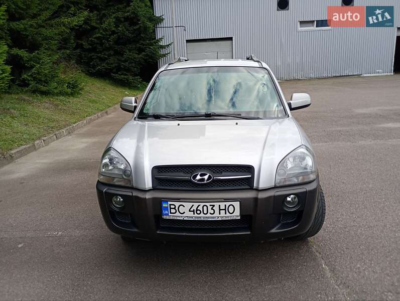 Позашляховик / Кросовер Hyundai Tucson 2005 в Львові