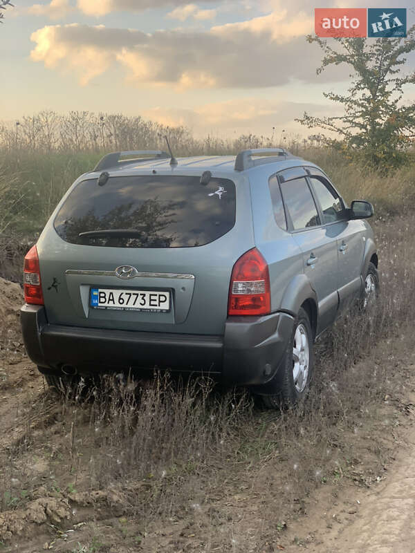 Позашляховик / Кросовер Hyundai Tucson 2004 в Кропивницькому