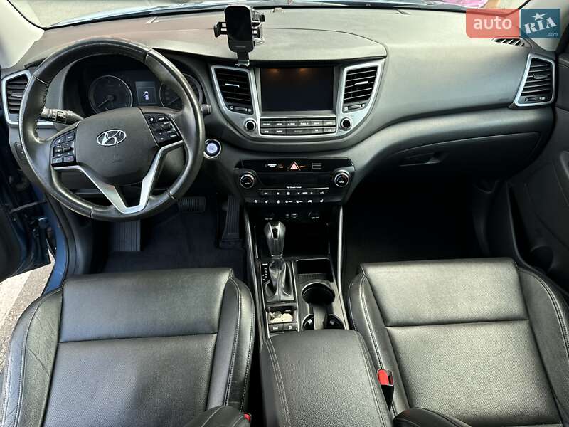 Позашляховик / Кросовер Hyundai Tucson 2017 в Києві