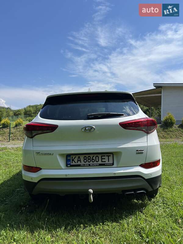 Внедорожник / Кроссовер Hyundai Tucson 2016 в Сваляве фото 8 Внедорожник / Кроссовер Hyundai Tucson 2016 в Сваляве