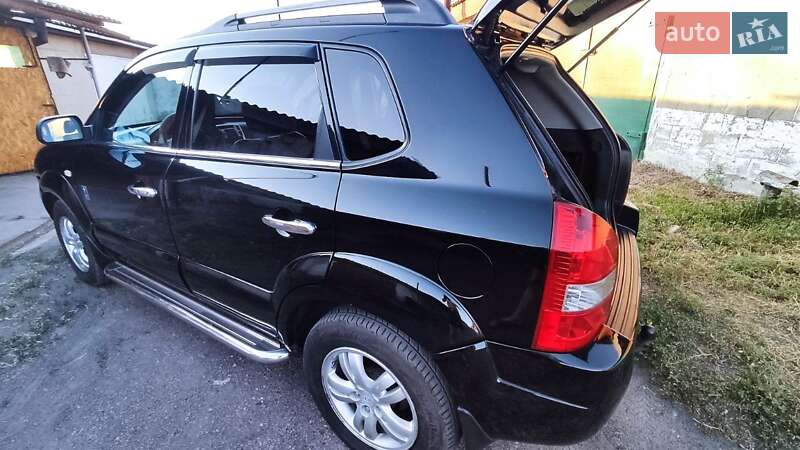 Позашляховик / Кросовер Hyundai Tucson 2006 в Харкові