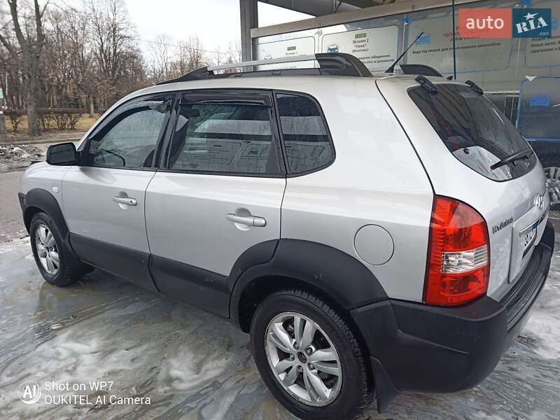Внедорожник / Кроссовер Hyundai Tucson 2010 в Киеве фото 3 Внедорожник / Кроссовер Hyundai Tucson 2010 в Киеве
