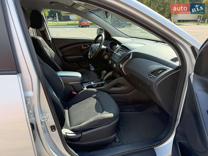 Внедорожник / Кроссовер Hyundai Tucson 2014 в Броварах фото 9 Внедорожник / Кроссовер Hyundai Tucson 2014 в Броварах