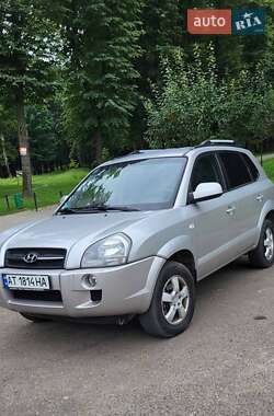 Внедорожник / Кроссовер Hyundai Tucson 2007 в 