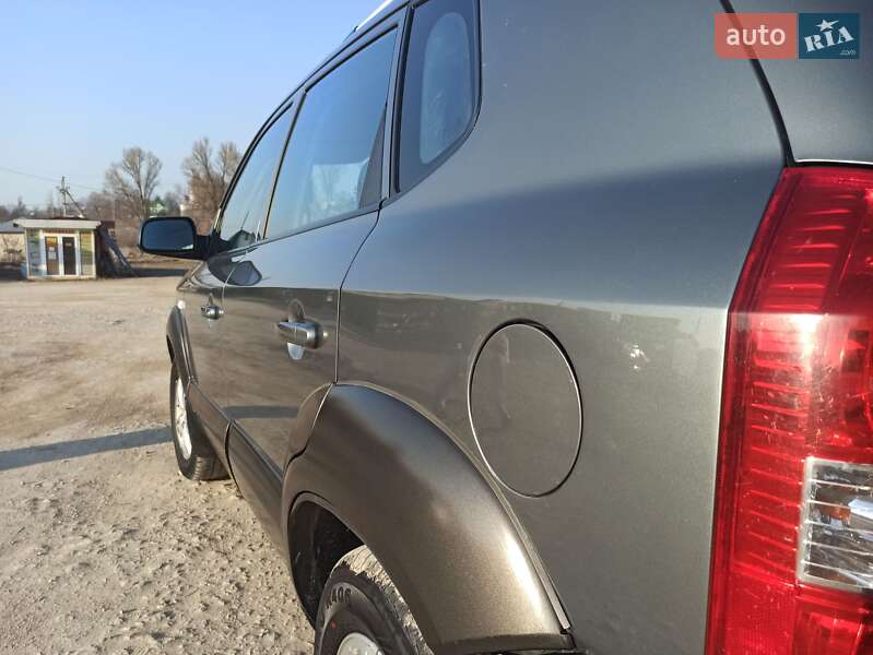 Позашляховик / Кросовер Hyundai Tucson 2009 в Тернополі фото 7 Позашляховик / Кросовер Hyundai Tucson 2009 в Тернополі
