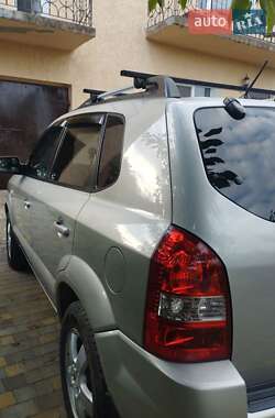 Внедорожник / Кроссовер Hyundai Tucson 2007 в 