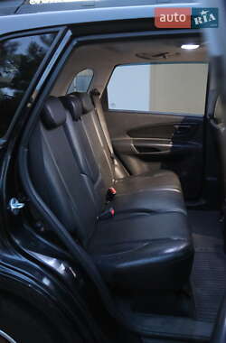Внедорожник / Кроссовер Hyundai Tucson 2009 в 
