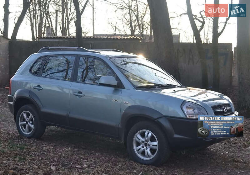Позашляховик / Кросовер Hyundai Tucson 2008 в Малій Висці