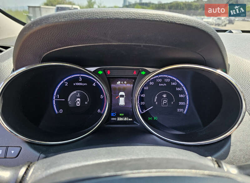 Внедорожник / Кроссовер Hyundai Tucson 2013 в Ивано-Франковске