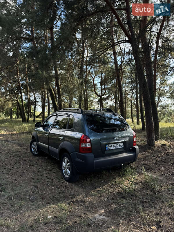 Внедорожник / Кроссовер Hyundai Tucson 2011 в Ахтырке