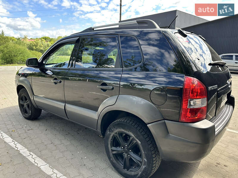 Позашляховик / Кросовер Hyundai Tucson 2008 в Львові