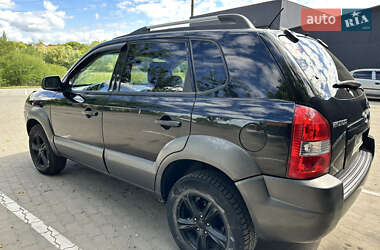Внедорожник / Кроссовер Hyundai Tucson 2008 в 
