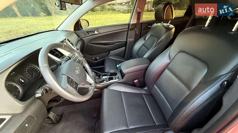 Внедорожник / Кроссовер Hyundai Tucson 2016 в Белгороде-Днестровском