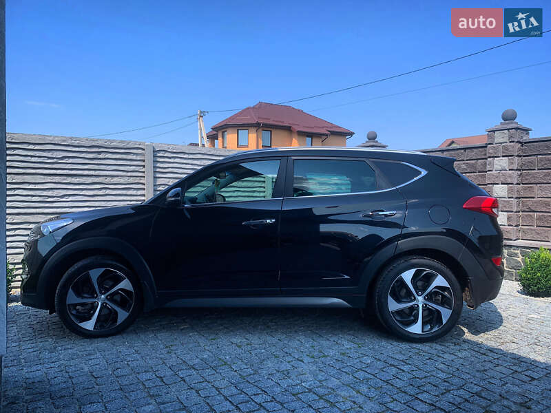 Внедорожник / Кроссовер Hyundai Tucson 2016 в Житомире