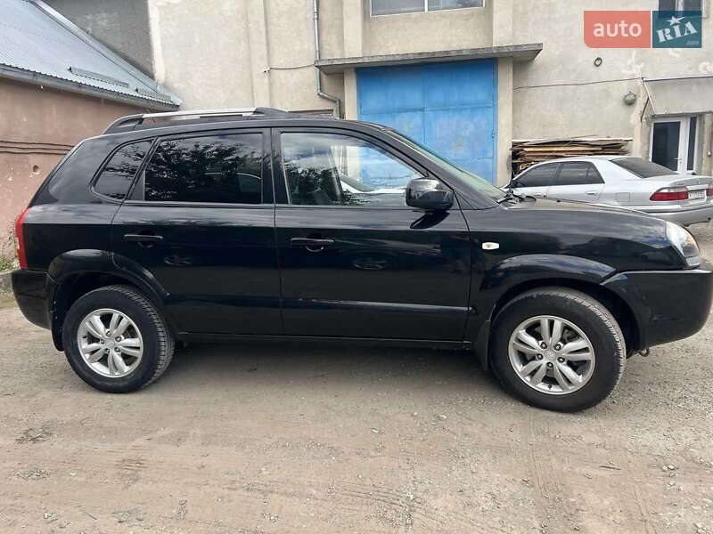 Позашляховик / Кросовер Hyundai Tucson 2009 в Івано-Франківську фото 19 Позашляховик / Кросовер Hyundai Tucson 2009 в Івано-Франківську